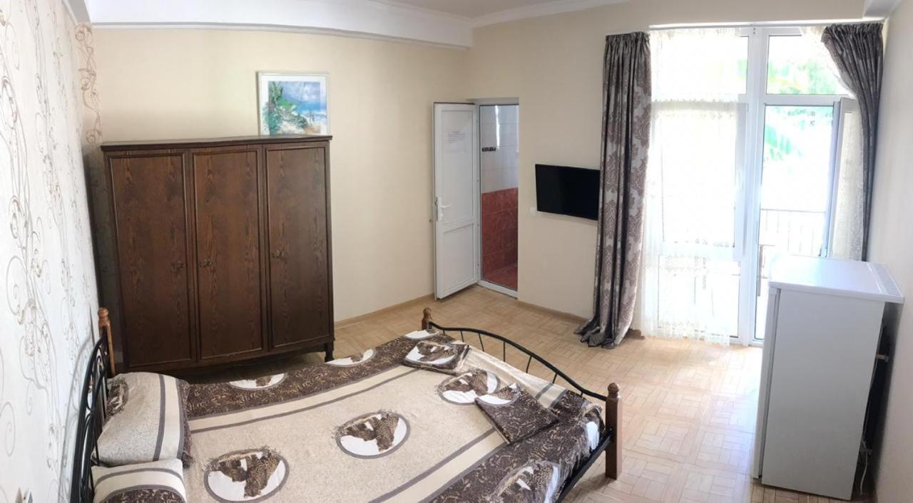 White House Hotel Gagra Kültér fotó